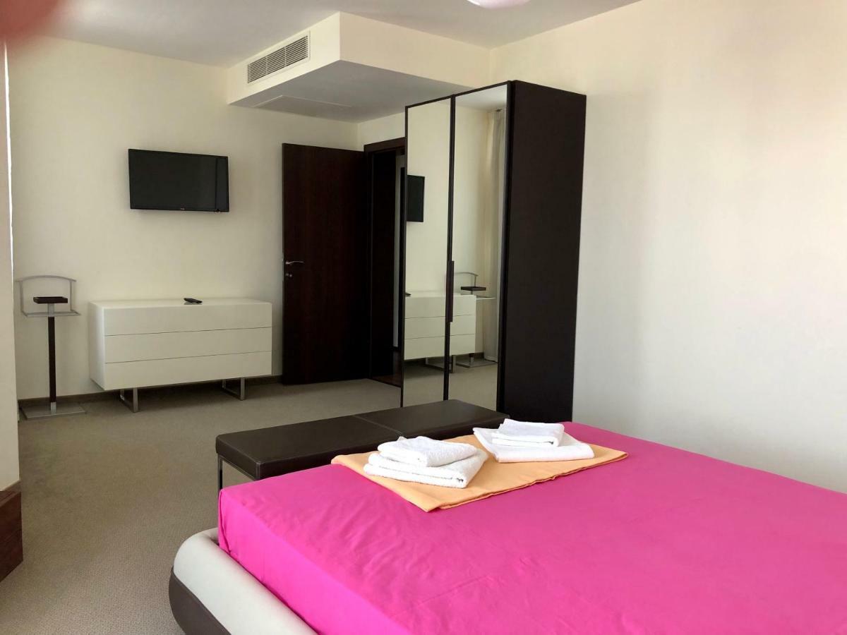 Apartments In Peter House Pantai Sunny Luaran gambar